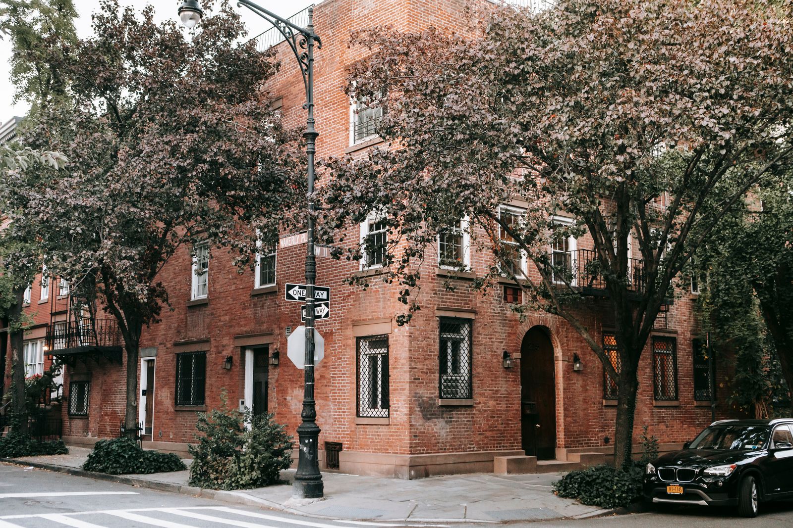 Street scene representing Russian Hill